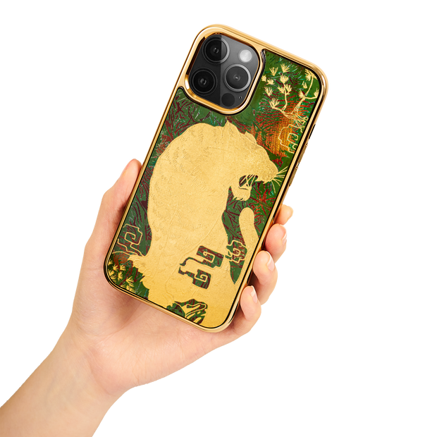 iPhone 13 Pro Max - Crouching Tiger